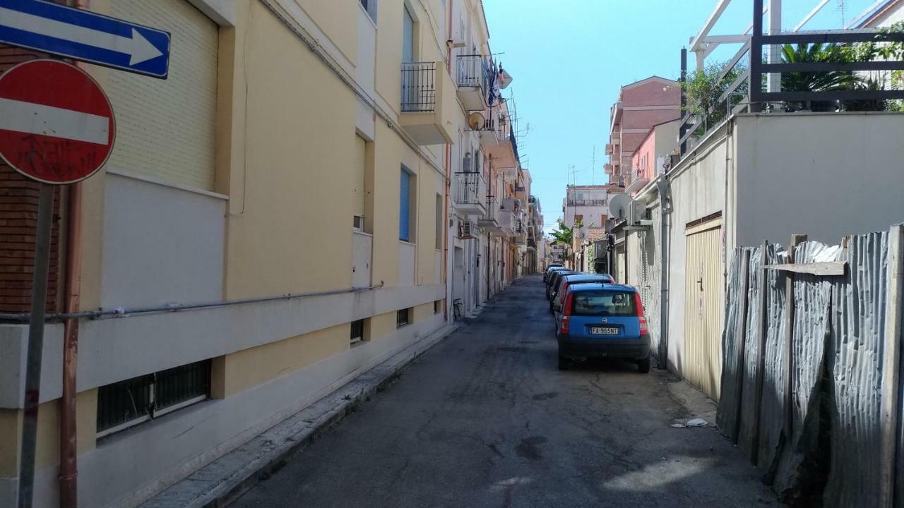 Casa Chiara Imbarco Isole Tremiti Villa Термоли Екстериор снимка
