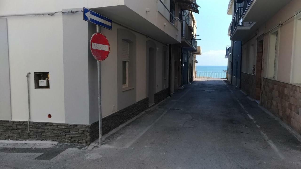 Casa Chiara Imbarco Isole Tremiti Villa Термоли Екстериор снимка